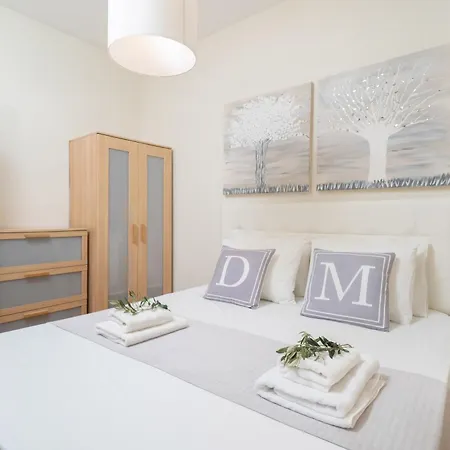 Dimar Apartments Olympiada Buitenkant foto
